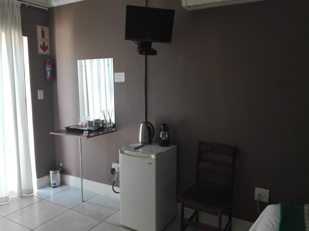 Gemutlich Guesthouse Upington Esterno foto